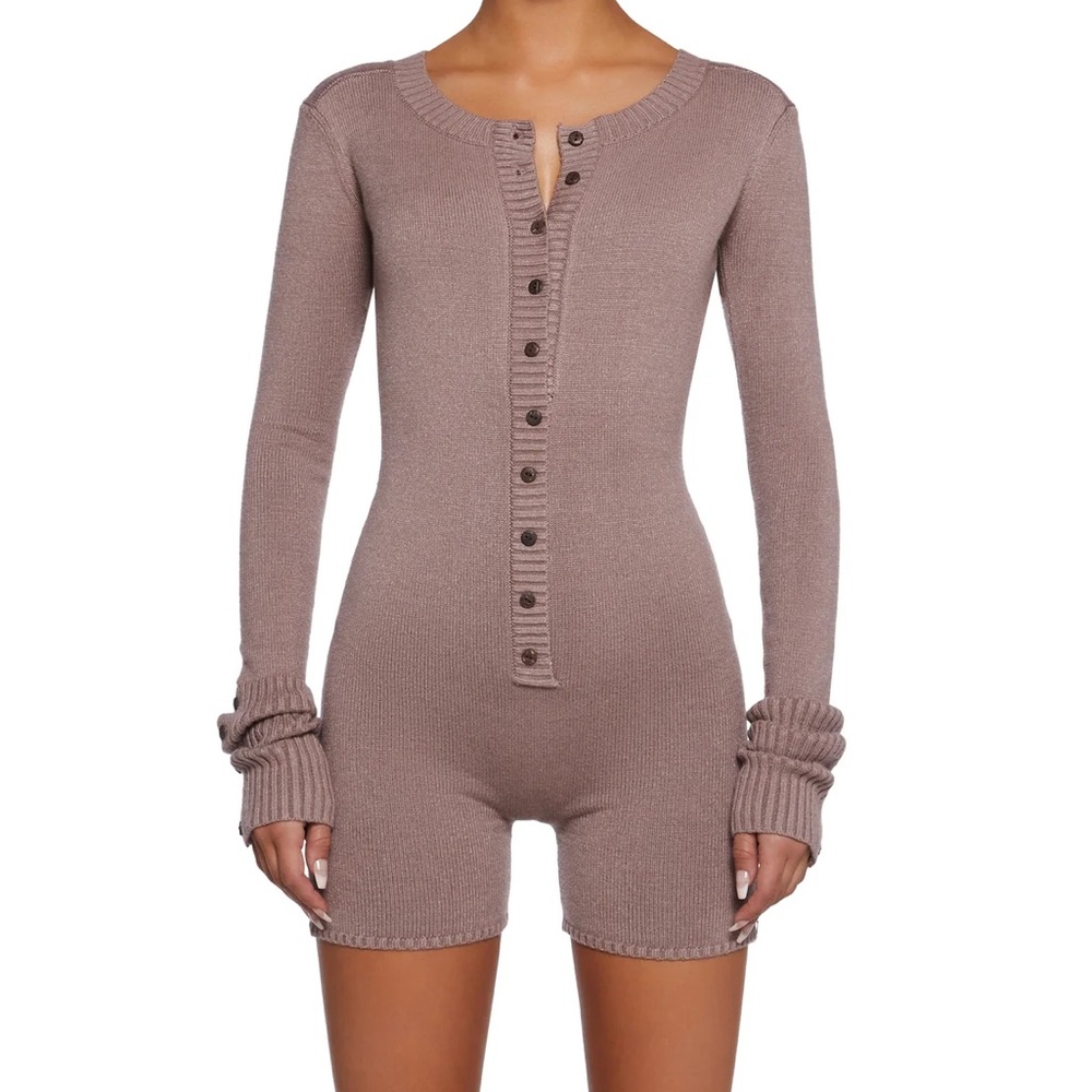Mauve pink Button-Up Jumpsuit romper sz small - Picture 1 of 4
